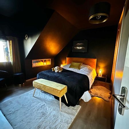 Les Temps Heureux Exclusivement Familles Villa แก็งแปร์ ภายนอก รูปภาพ